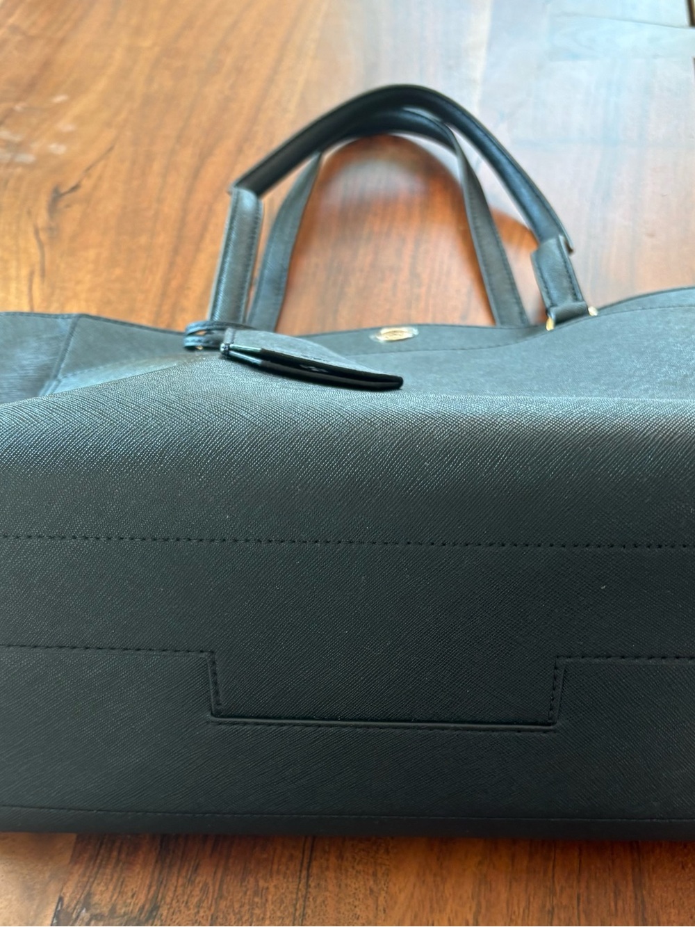 Tory Burch Black Tote - Picture 4 of 7
